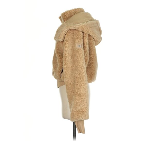 Like NEW Alo Yoga Foxy Sherpa Jacket in Camel, Size XS, $235 - Picture 6 of 8